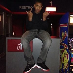 Meet your Posher, Eddie